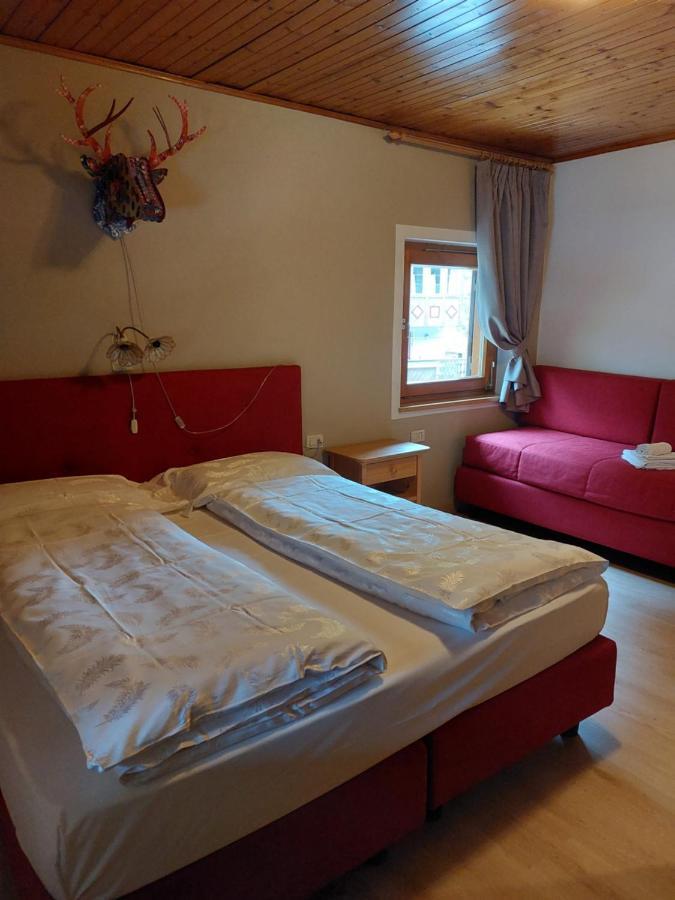 Garni Monika Bed and Breakfast Canazei Buitenkant foto